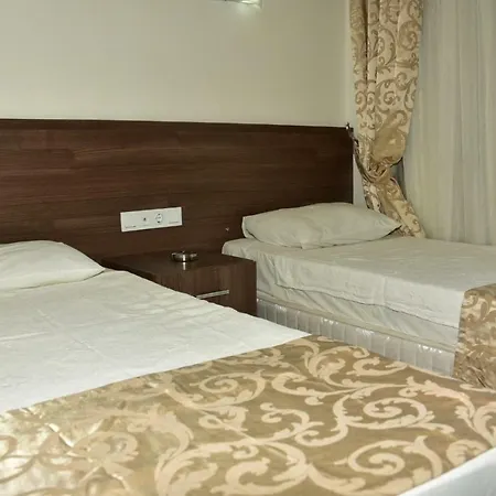 Hotel Elda Apart *